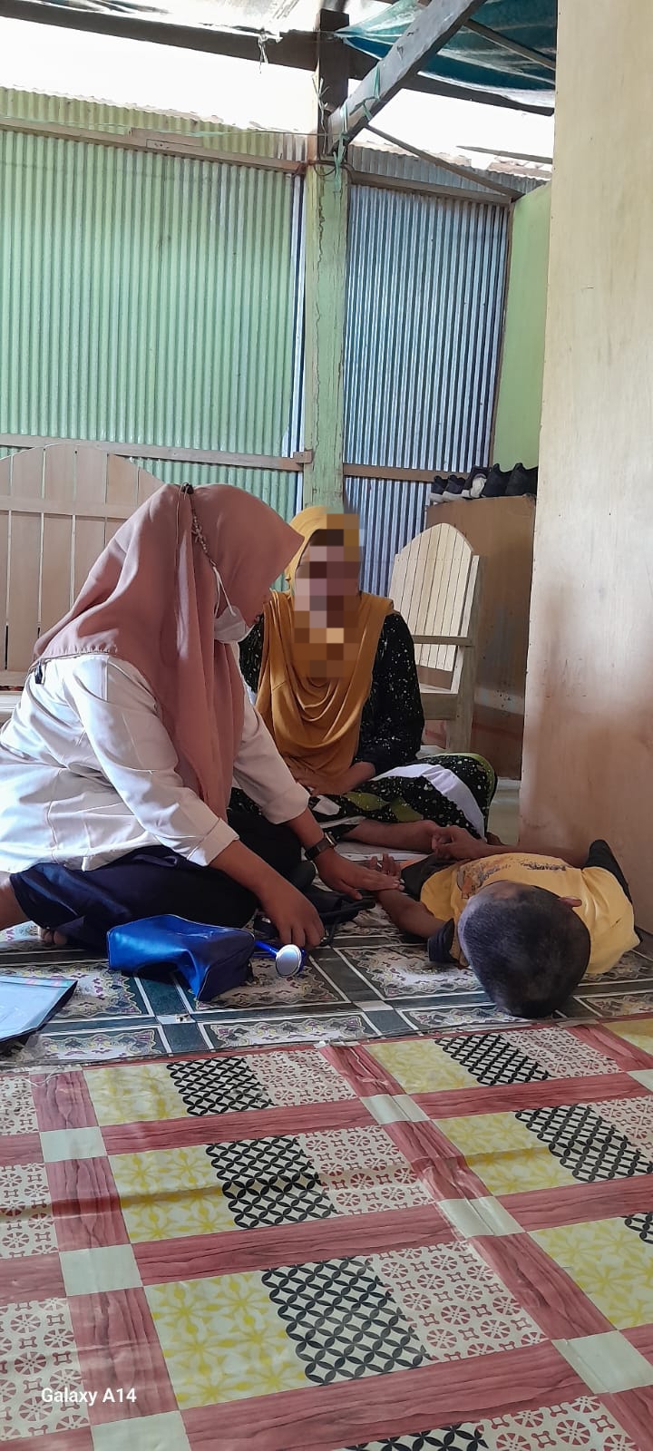 Mahasiswa Akper YPPP Wonomulyo Lakukan Pengkajian Kesehatan Anak Disabilitas di Desa Sidodadi